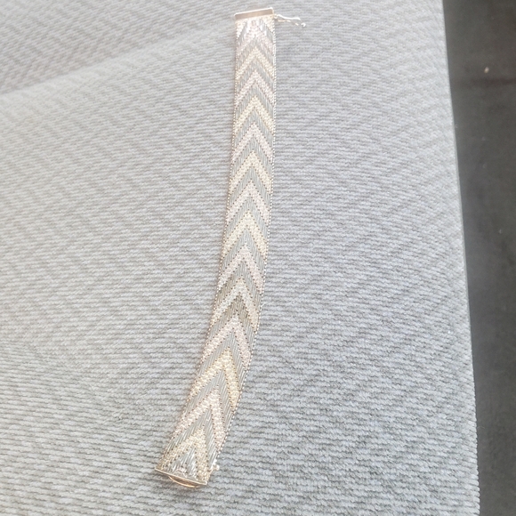 Sterling Silver Riccio Tri Colour Chain Bracelet from Designer Milor - Picture 5 of 6